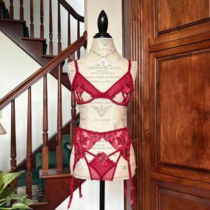 Victorias Secret Red Rose Embroiled Matching 3 Piece Set Lingerie